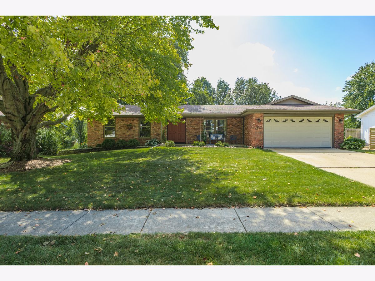 Homes & Condos & Townhomes Sold Parkside Normal Illinois, 1803 Widermere