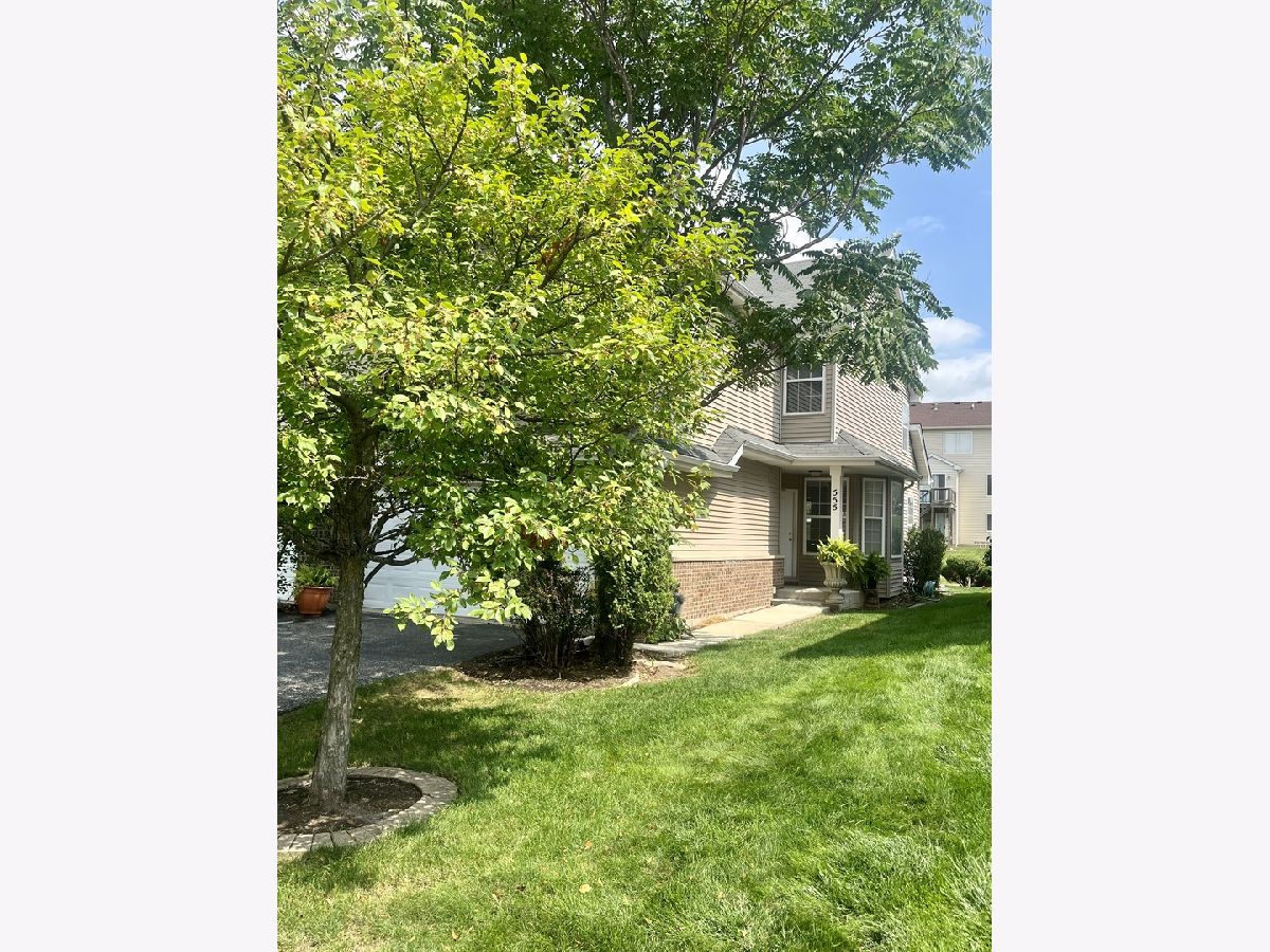 Homes & Townhomes Rented Marquette Estates Romeoville Illinois, 555 Frieh