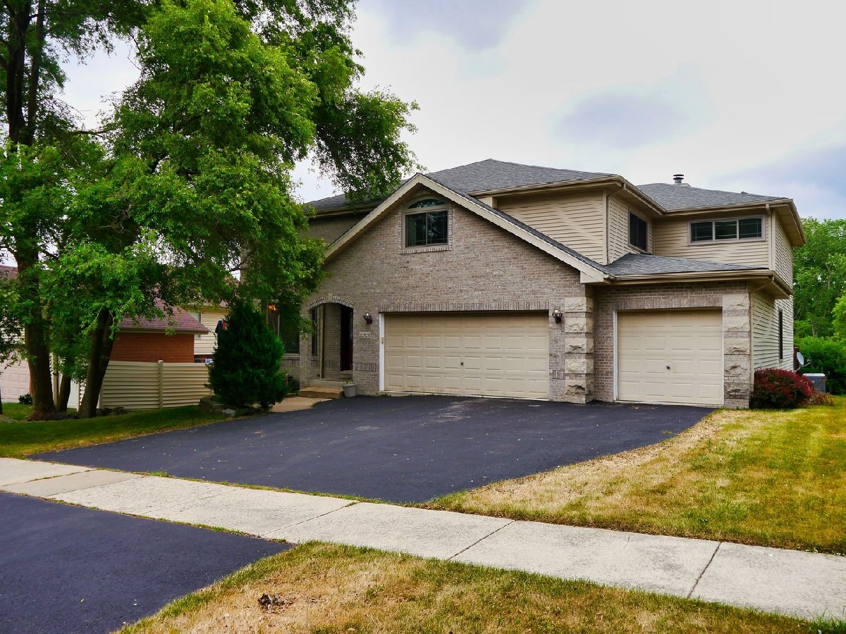 Homes Rented Falcon Crest Richton Park Illinois, 22523 Lawndale