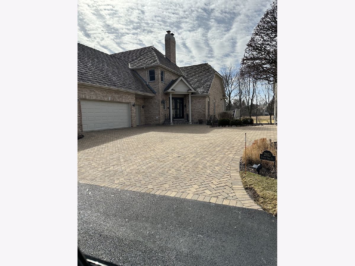 Homes & Condos & Townhomes Sold Ivanhoe Estates Mundelein Illinois, 21925 Vernon Ridge
