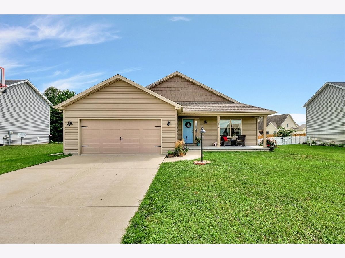 Homes Sold Appletree Monticello Illinois, 3005 Applewood