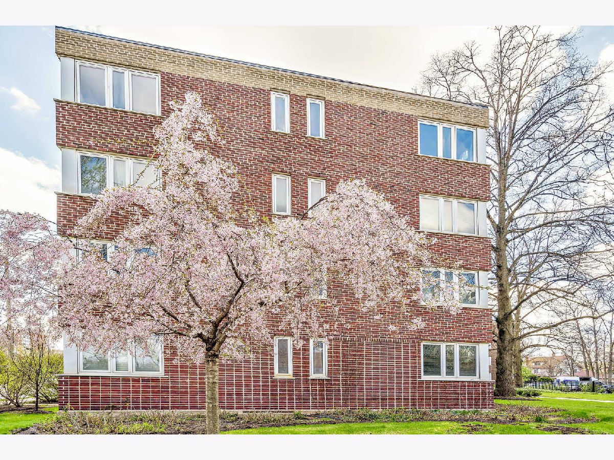 Condominiums Sold River Forest Garden River Forest Illinois, 7200 Oak