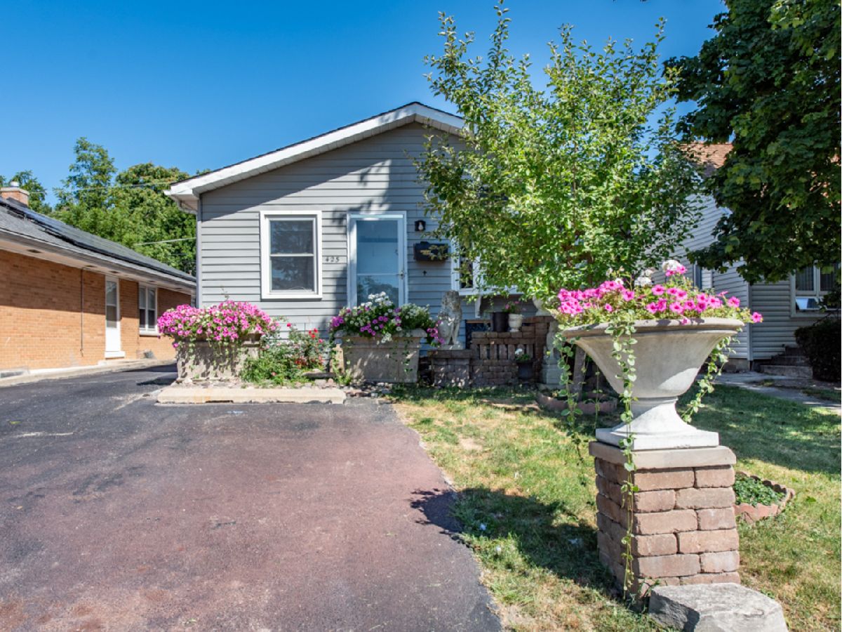 Homes Sold Renehan Beach Round Lake Park Illinois, 423 Brierhill