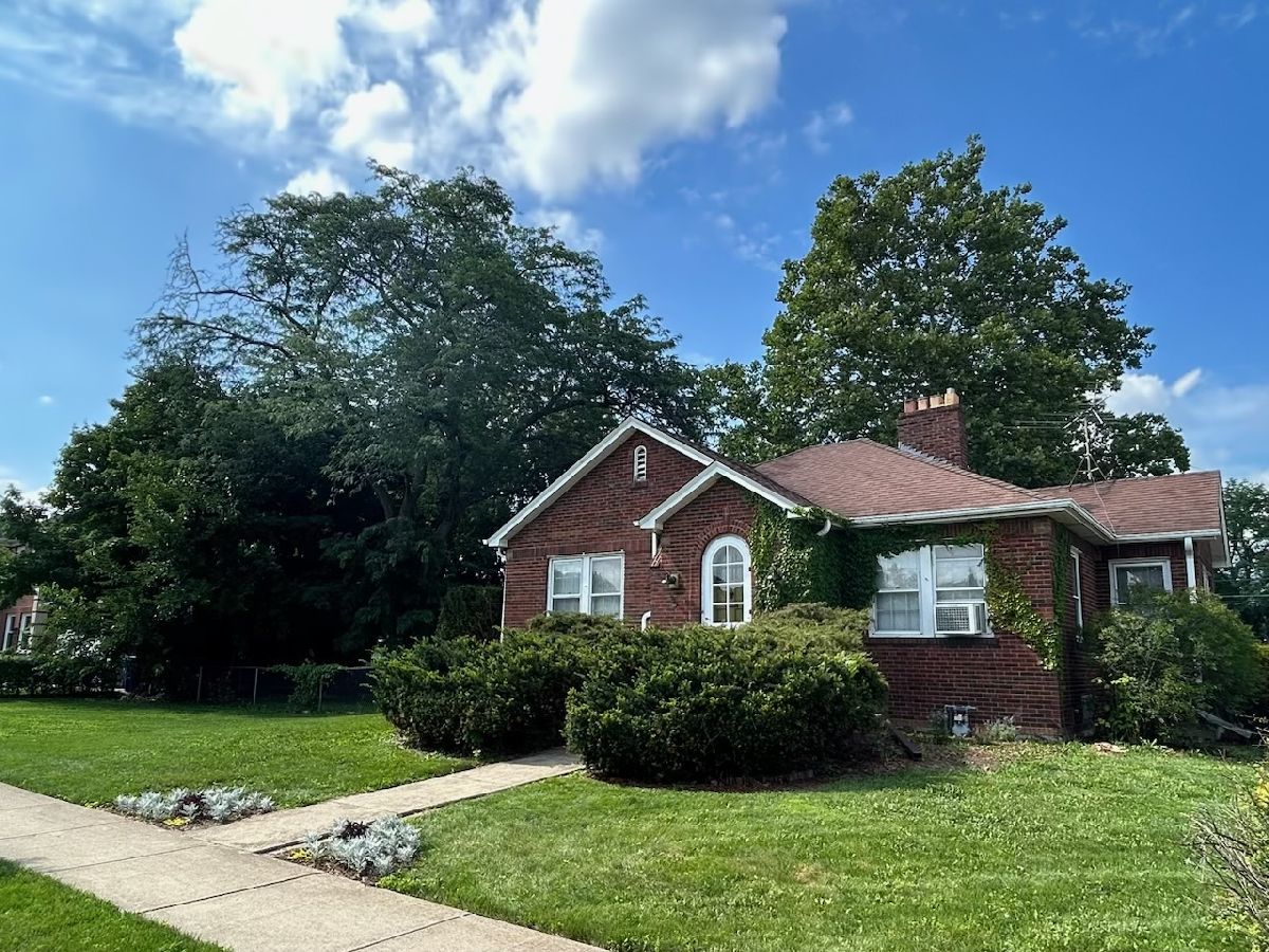 Homes & Townhomes Rented Des Plaines Manor Des Plaines Illinois, 994 Greenview