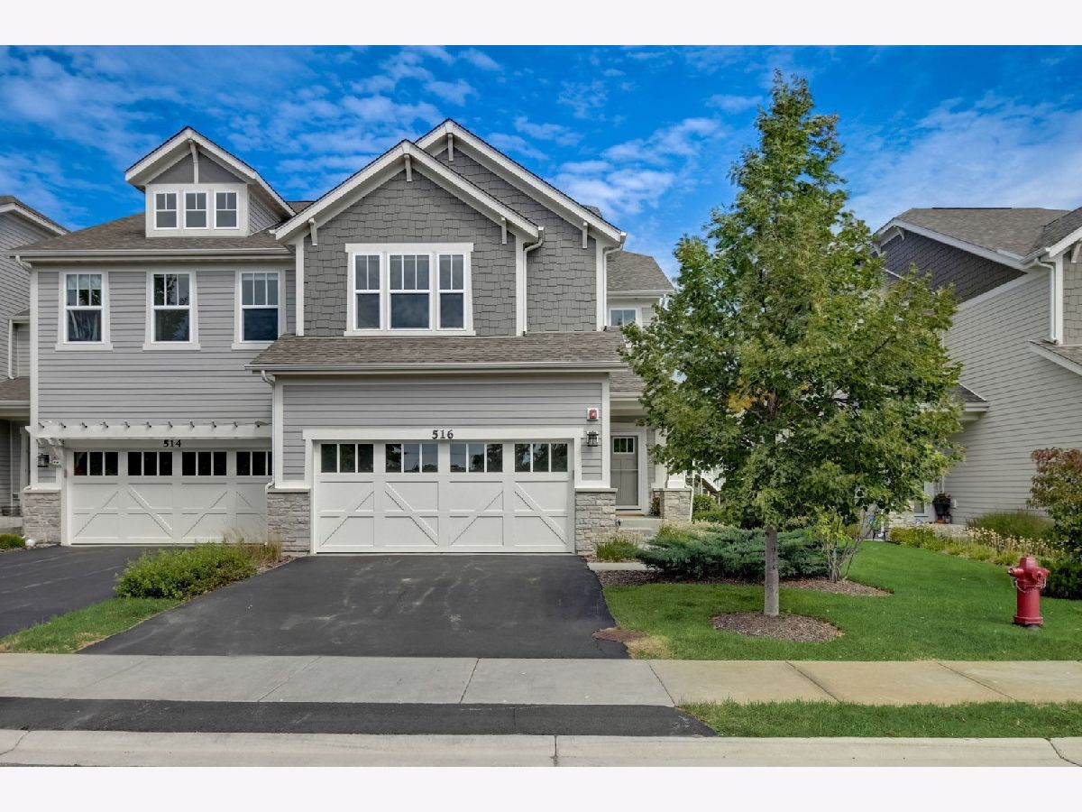 Condos & Townhomes Sold Brentwood Barrington Illinois, 516 Pershing