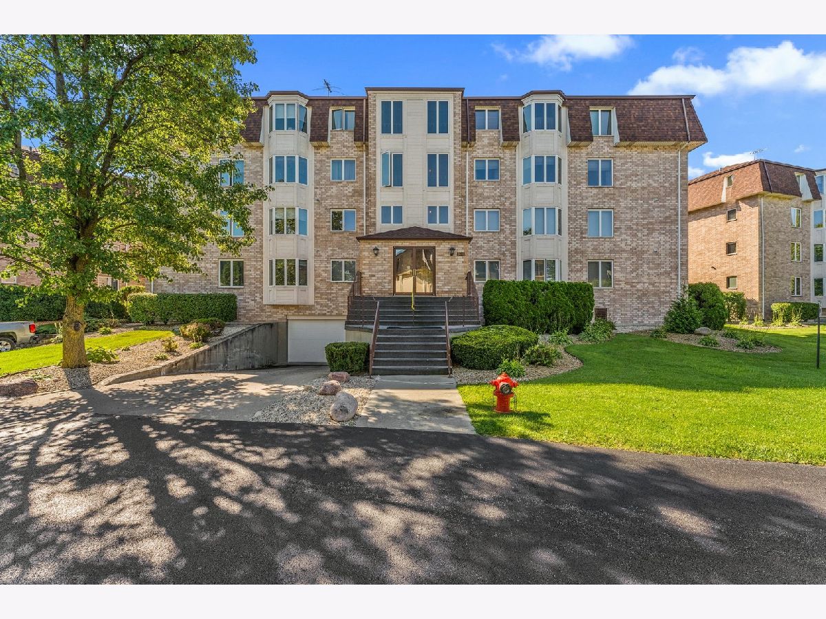 Condominiums Sold Lakeview Club Lansing Illinois, 3640 186th