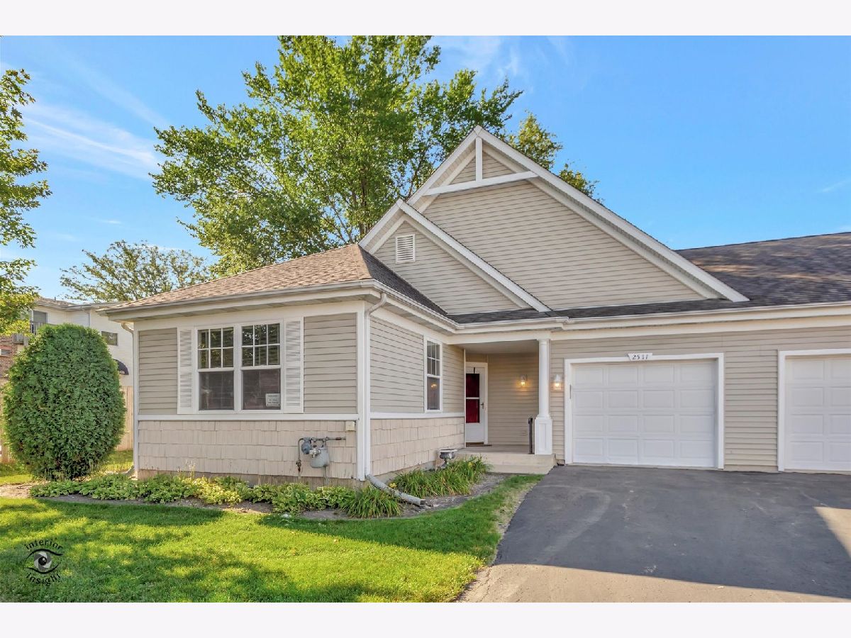 Condos & Townhomes Sold Park Place On The Green Crest Hill Illinois, 2511 Revier Park