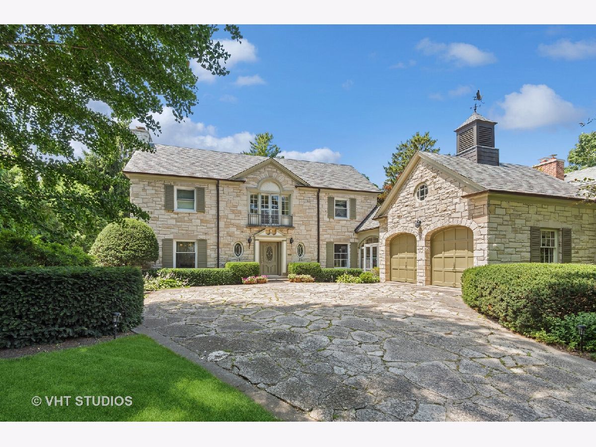 Homes & Condominiums Sold Indian Hill Estates Wilmette Illinois, 1041 Pawnee