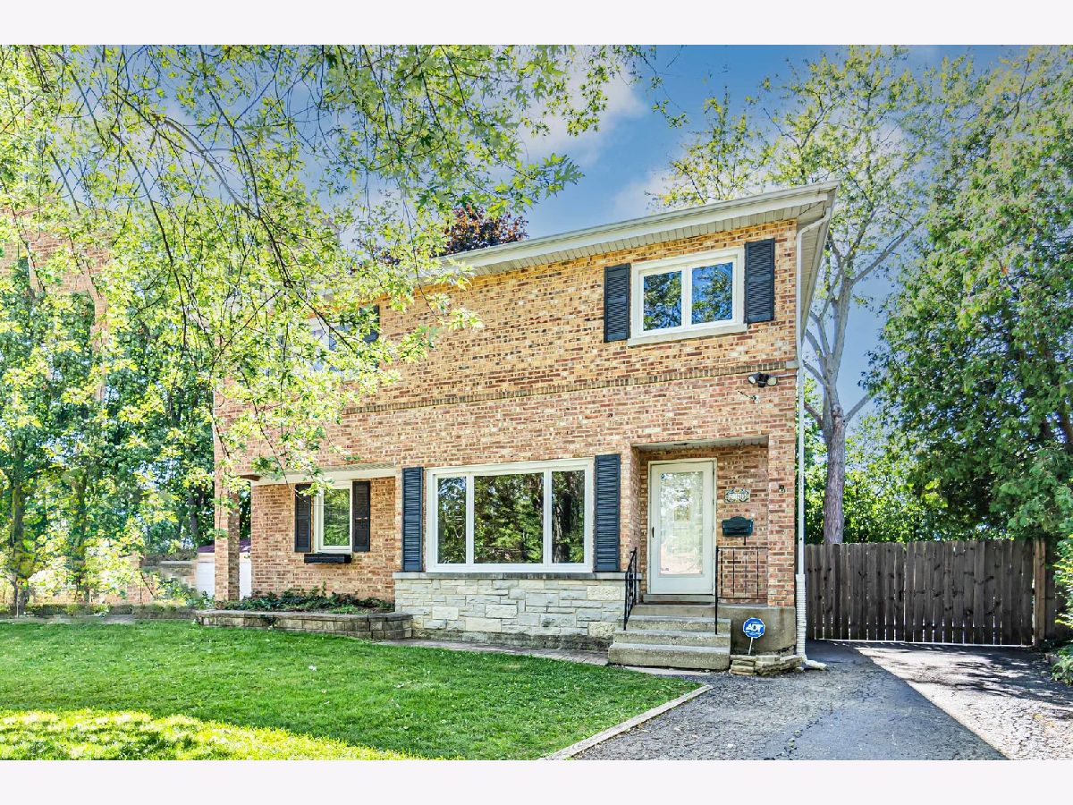Homes Rented Park Manor Glenview Illinois, 2145 Cedar