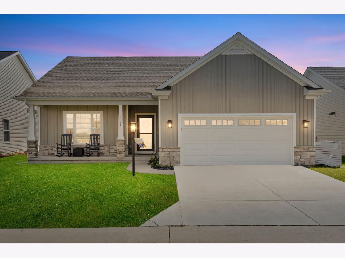 Homes & Condos & Townhomes Sold Liberty On The Lakes Champaign Illinois, 3914 Bay