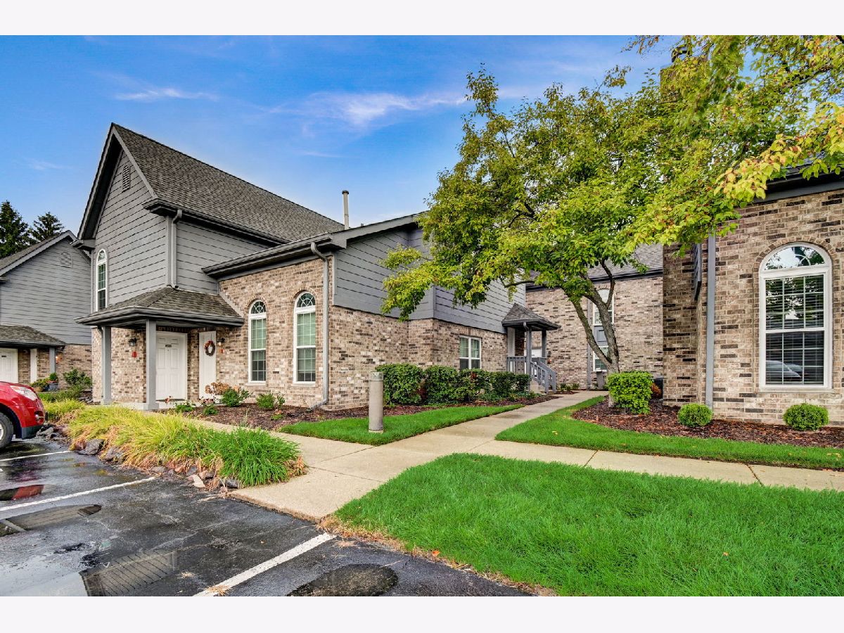 Condos & Townhomes Sold Foxcroft Condos Naperville Illinois, 39 Foxcroft