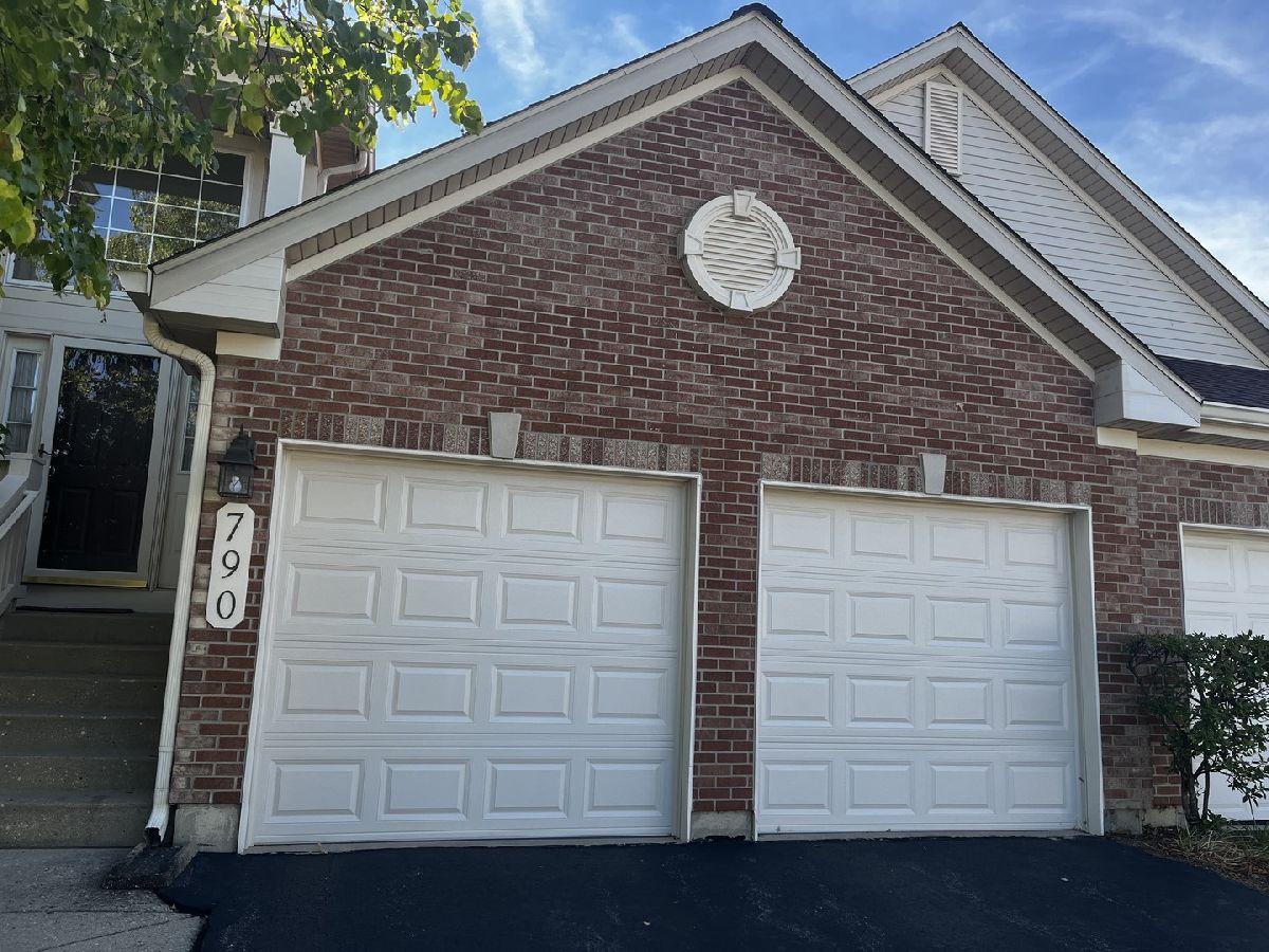 Townhomes Rented Brookstone Schaumburg Illinois, 790 Stonewall