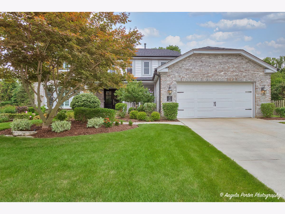 Homes Sold Carlyle Buffalo Grove Illinois, 37 Carlyle