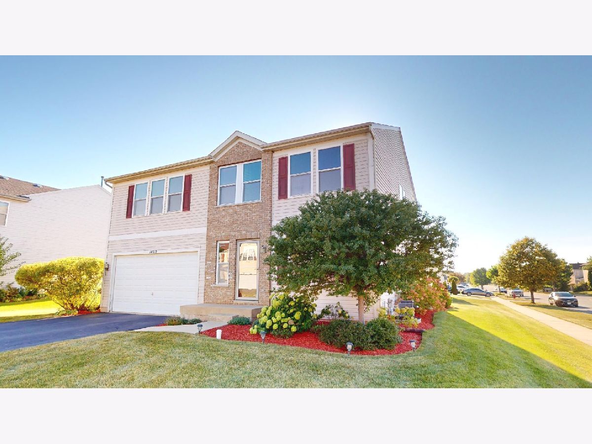 Homes Sold Stonebridge Crossing Zion Illinois, 1400 Reed