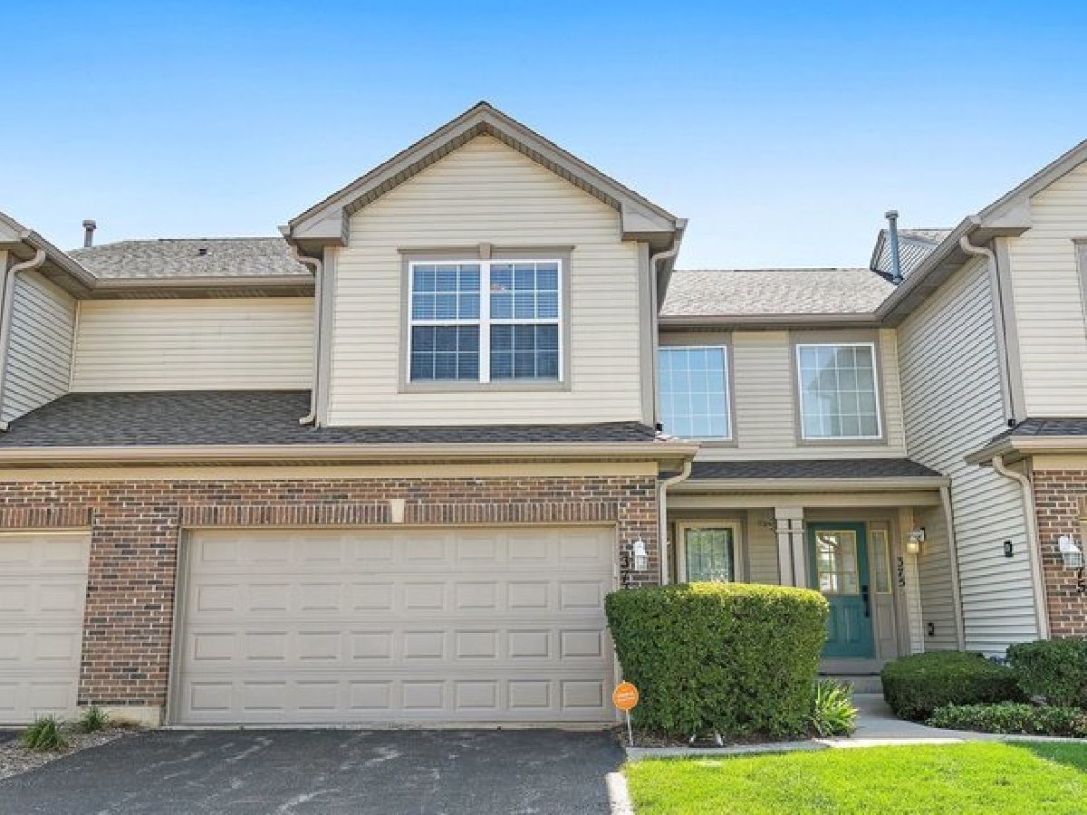 Townhomes & Condos Rented Fieldstone Elgin Illinois, 373 Gladstone