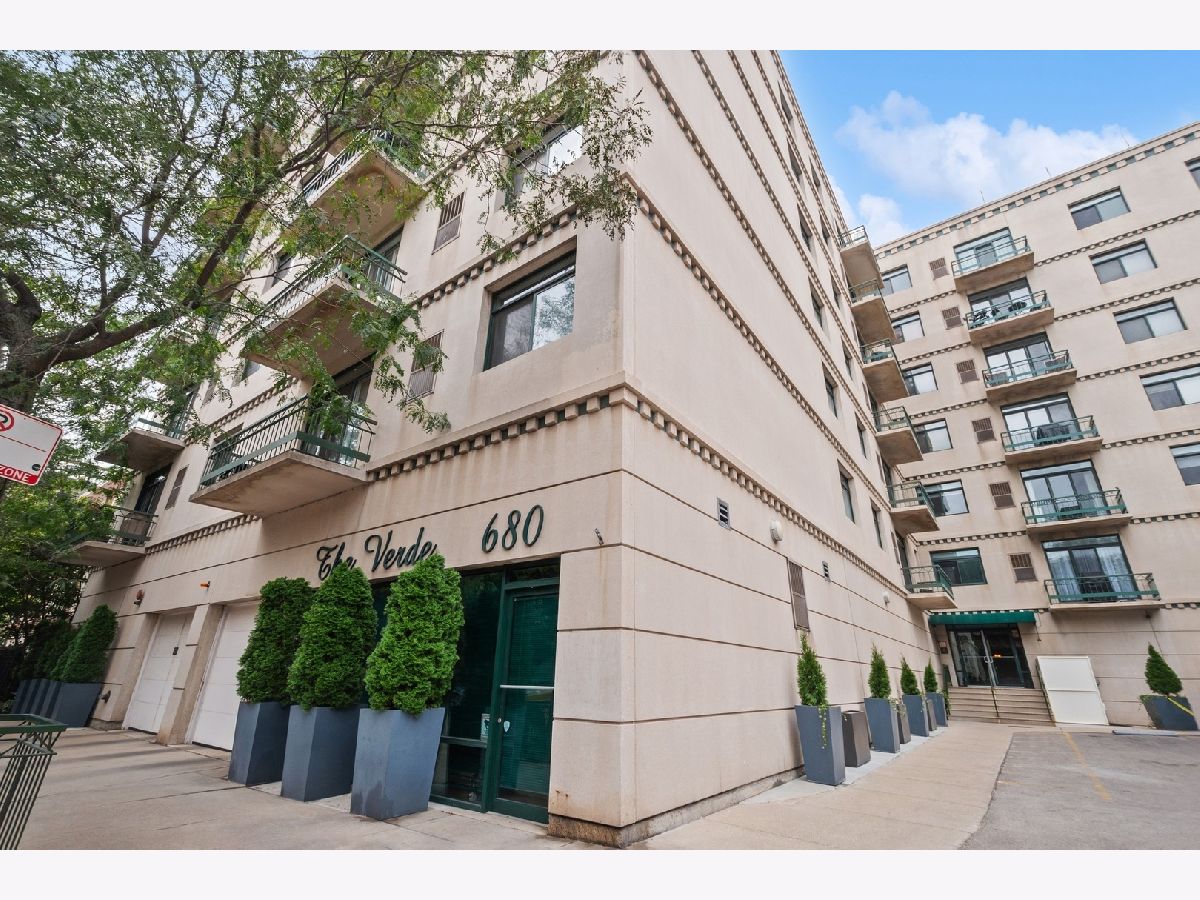 Condominiums Sold The Verde Chicago Illinois, 680 Green