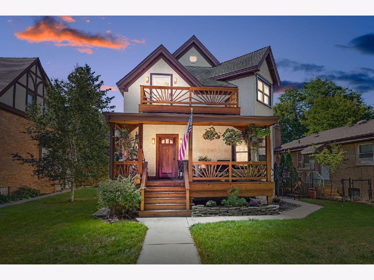 Homes & Condominiums Sold Forest Glen Chicago Illinois, 5079 Catalpa
