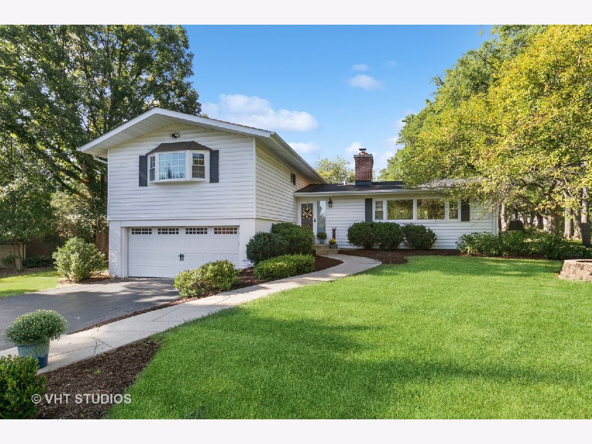 Homes Sold Barrington Trails Barrington Illinois, 136 Deerpath