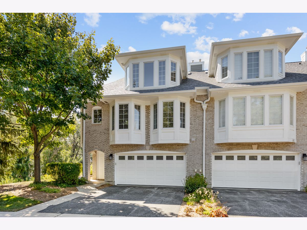 Townhomes Sold Willow Glen Palatine Illinois, 980 Glenview