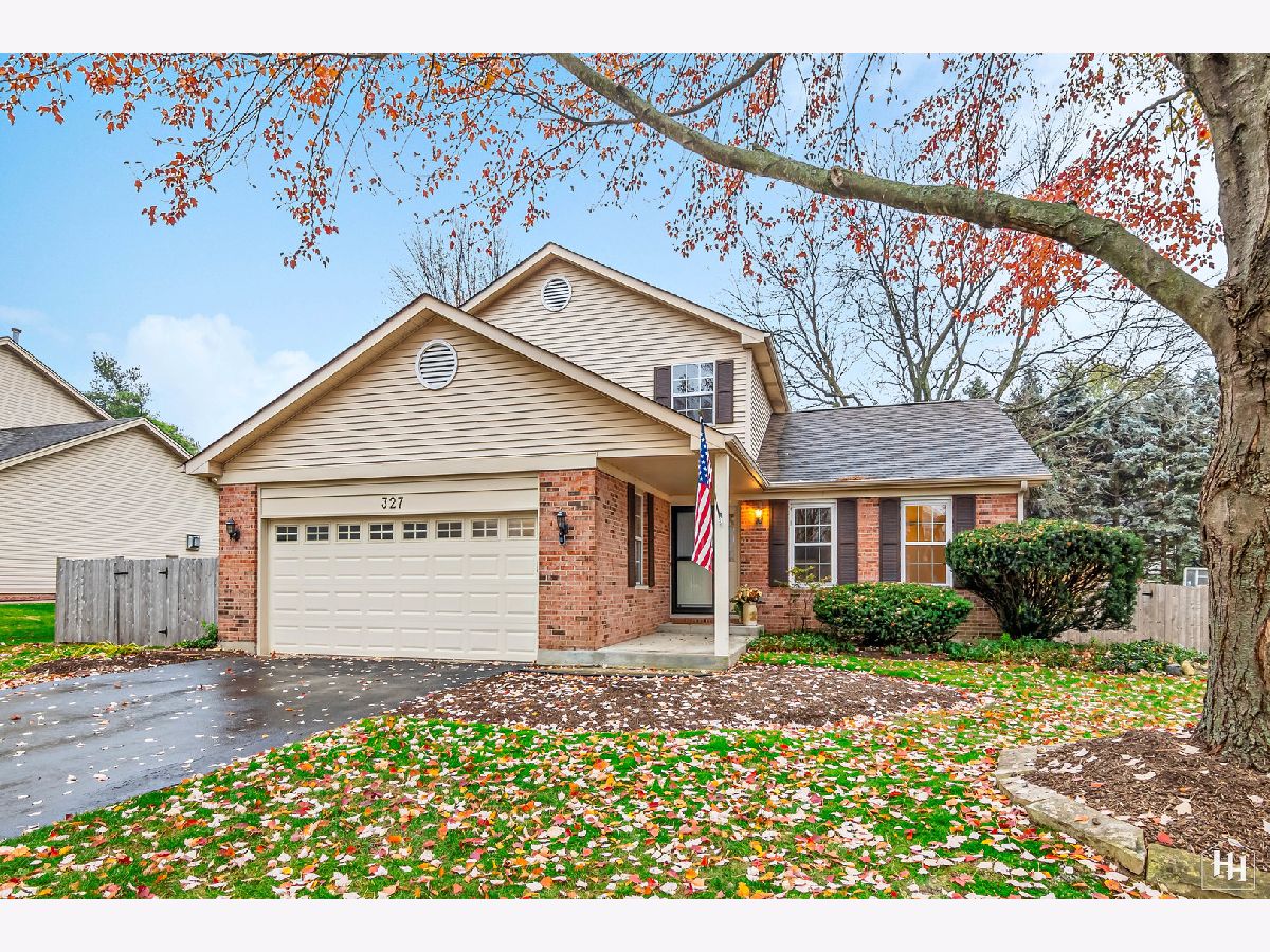 Homes Sold Hillhurst Cary Illinois, 327 Claire
