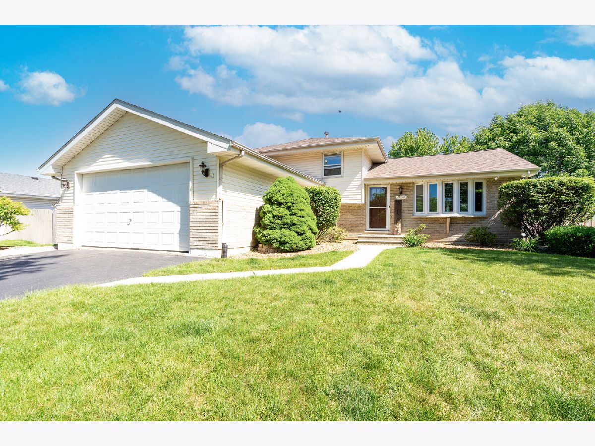 Homes Sold Northfield Joliet Illinois, 2807 Douglas