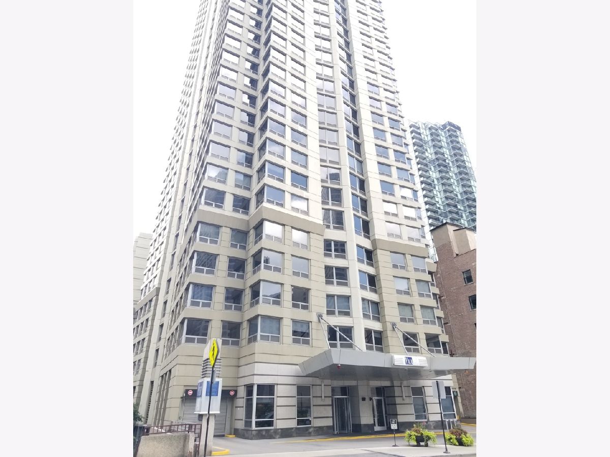 Condominiums Sold Plaza 440 Private Residences Chicago Illinois, 440 Wabash
