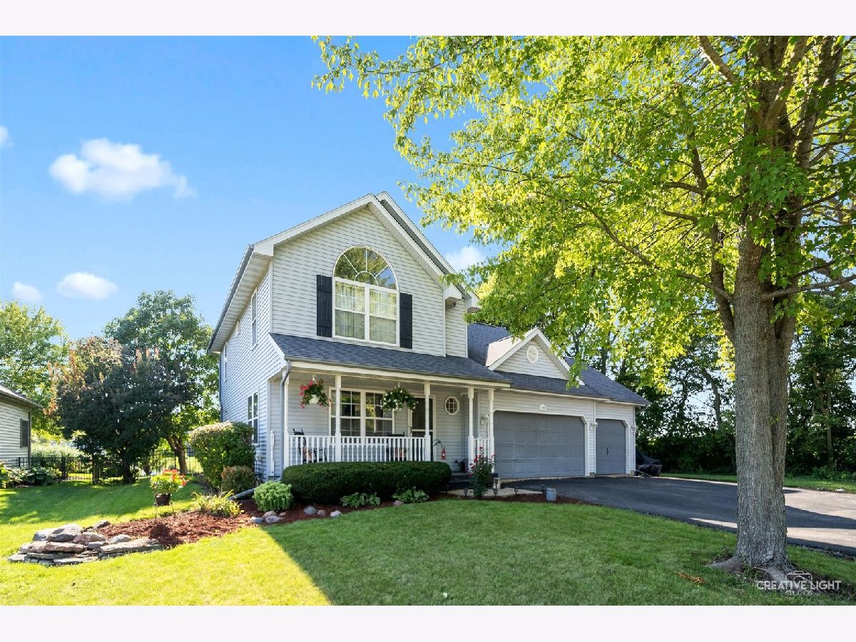 Homes & Condos & Townhomes Sold Greenbriar Yorkville Illinois, 1189 Walsh
