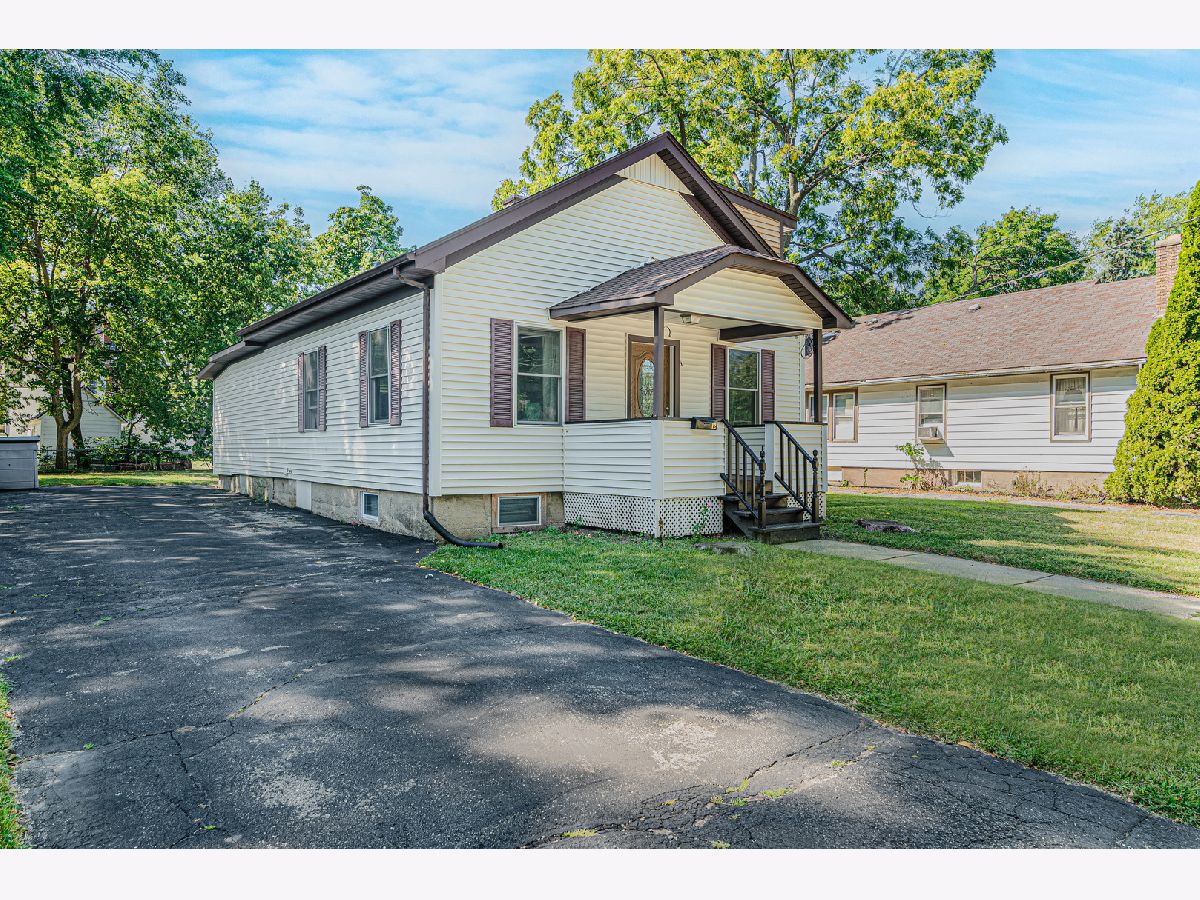 Homes Sold Old East Dundee East Dundee Illinois, 12 Wenholz