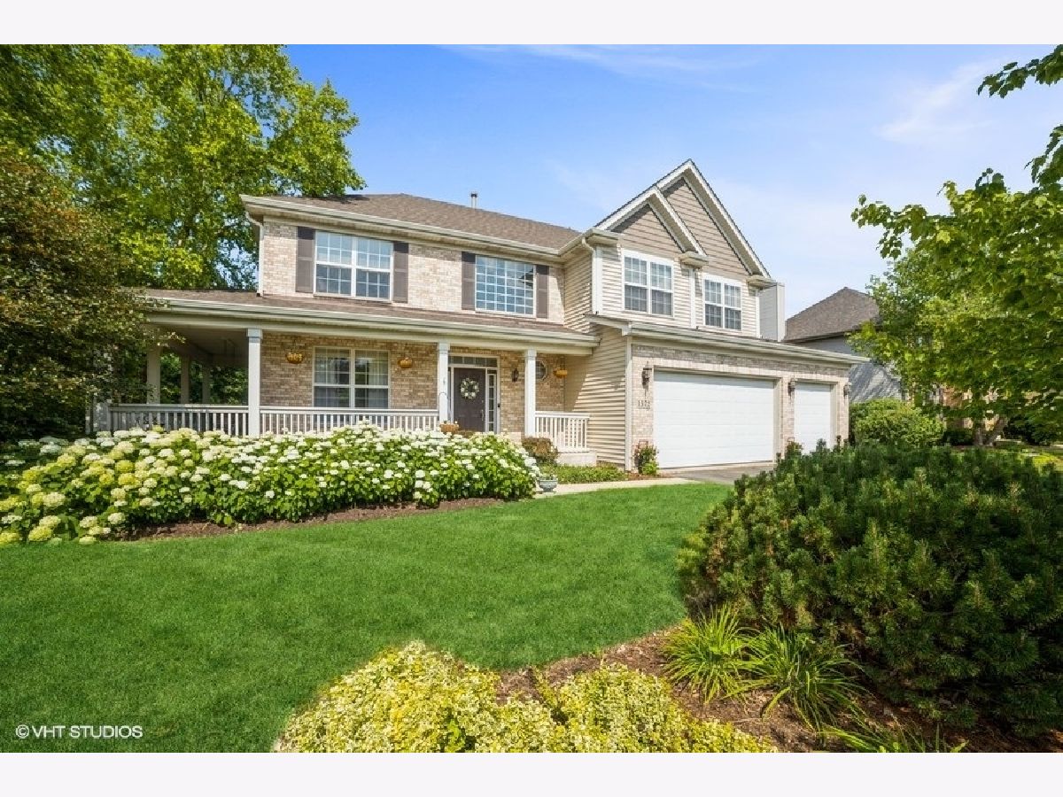 Homes Sold Hunters West Crystal Lake Illinois, 1572 Rolling Hills