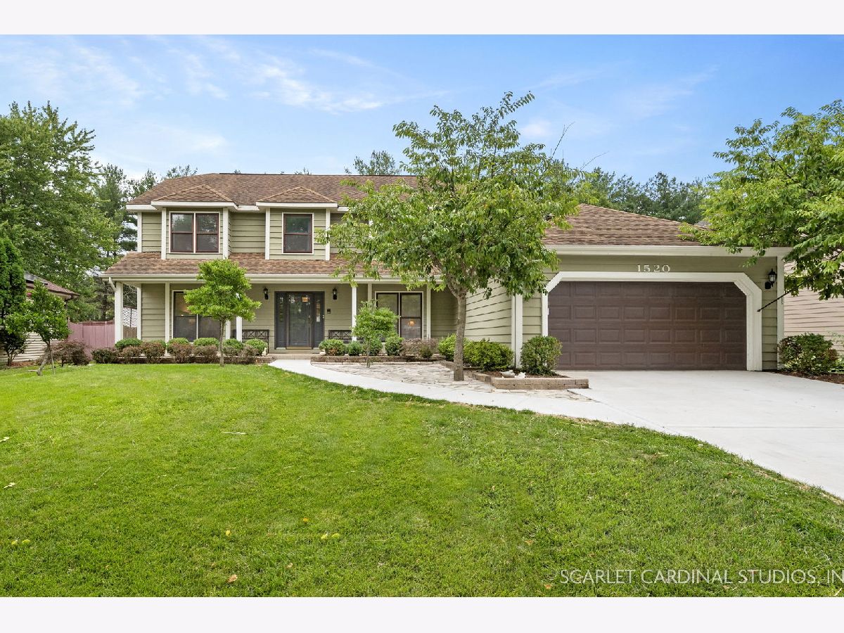 Homes Sold Huntington Ridge Naperville Illinois, 1520 Lantern