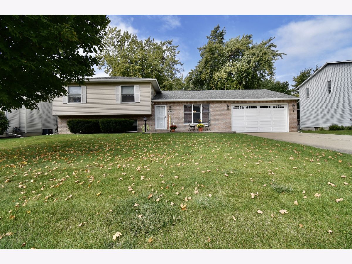 Homes Sold Havens Grove Hudson Illinois, 608 East