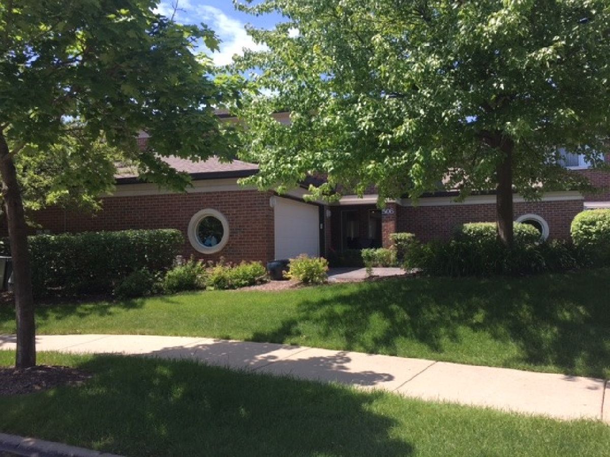 Condos & Townhomes & Homes Rented Coromandel Deerfield Illinois, 506 Milford