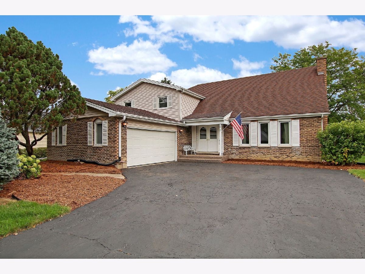 Homes Sold La Fontaine Glenview Illinois, 1617 Joy