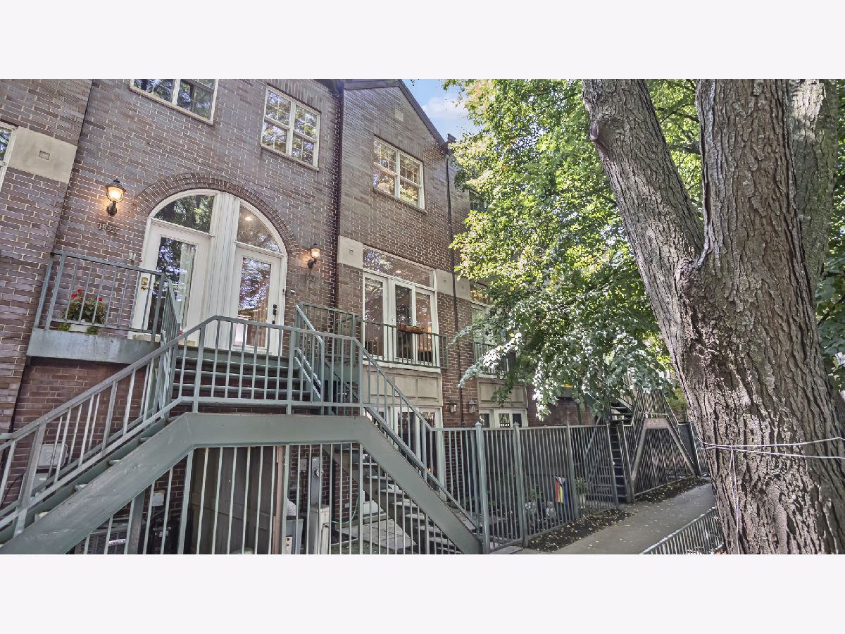 Townhomes Sold Lill On The Park Chicago Illinois, 1047 Lill