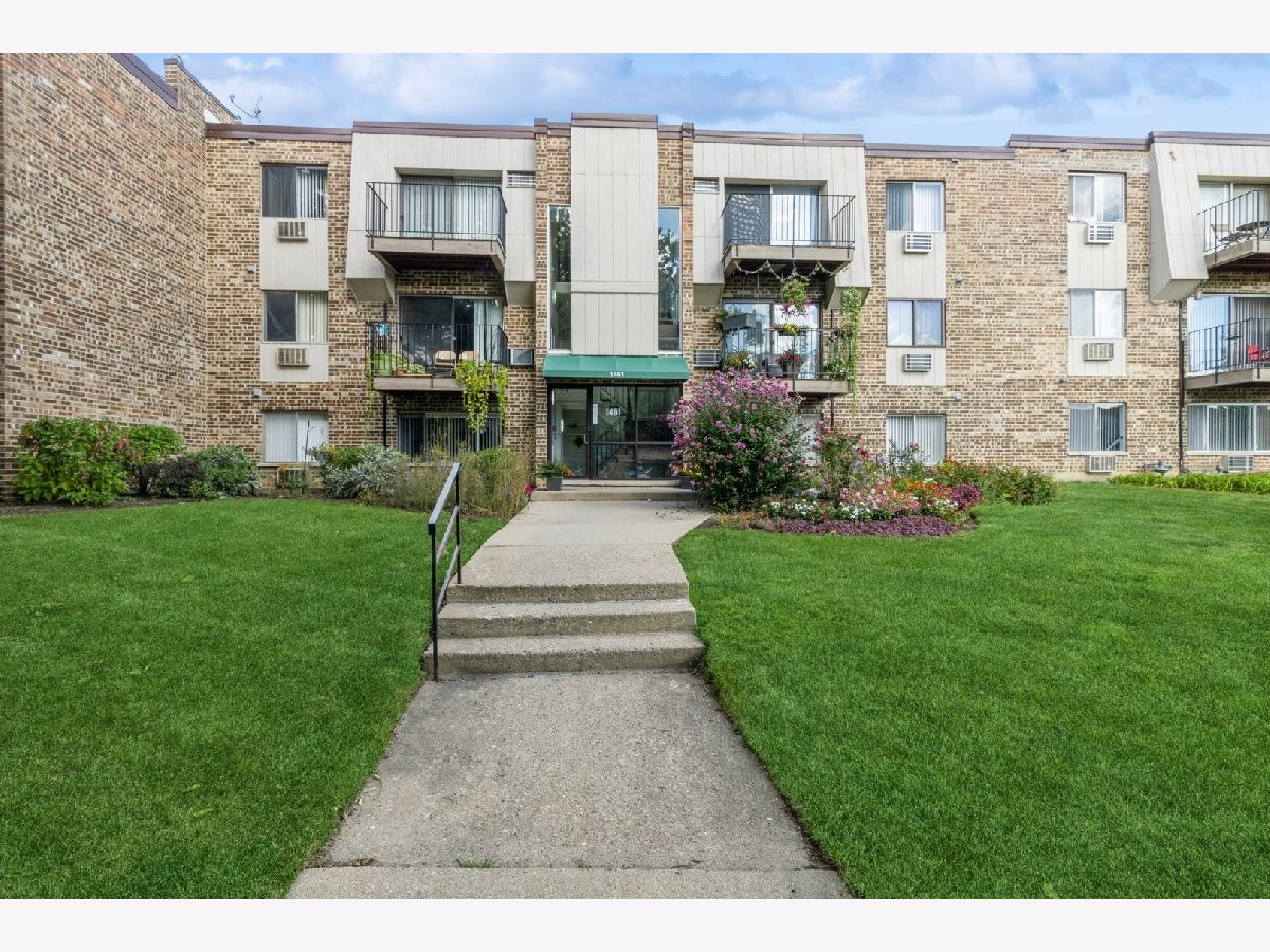 Condominiums Sold Brentwood Palatine Illinois, 1461 Winslowe