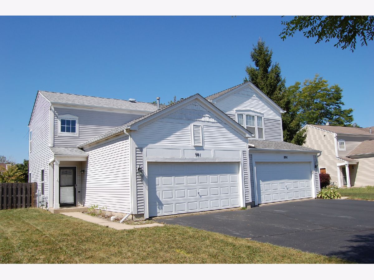 Homes & Townhomes & Condos Sold Bellchase Lake In The Hills Illinois, 901 Wedgewood