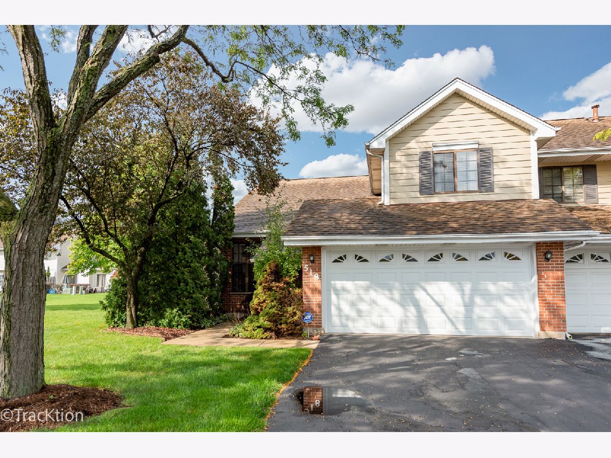 Townhomes Sold Orchard Lakes Wood Dale Illinois, 518 Clare