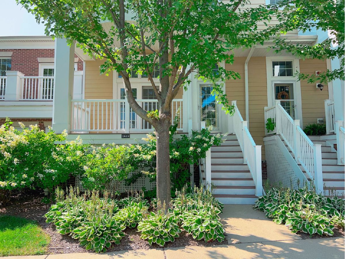 Townhomes & Condos Sold Patriot Commons At The Glen Glenview Illinois, 2619 Commons