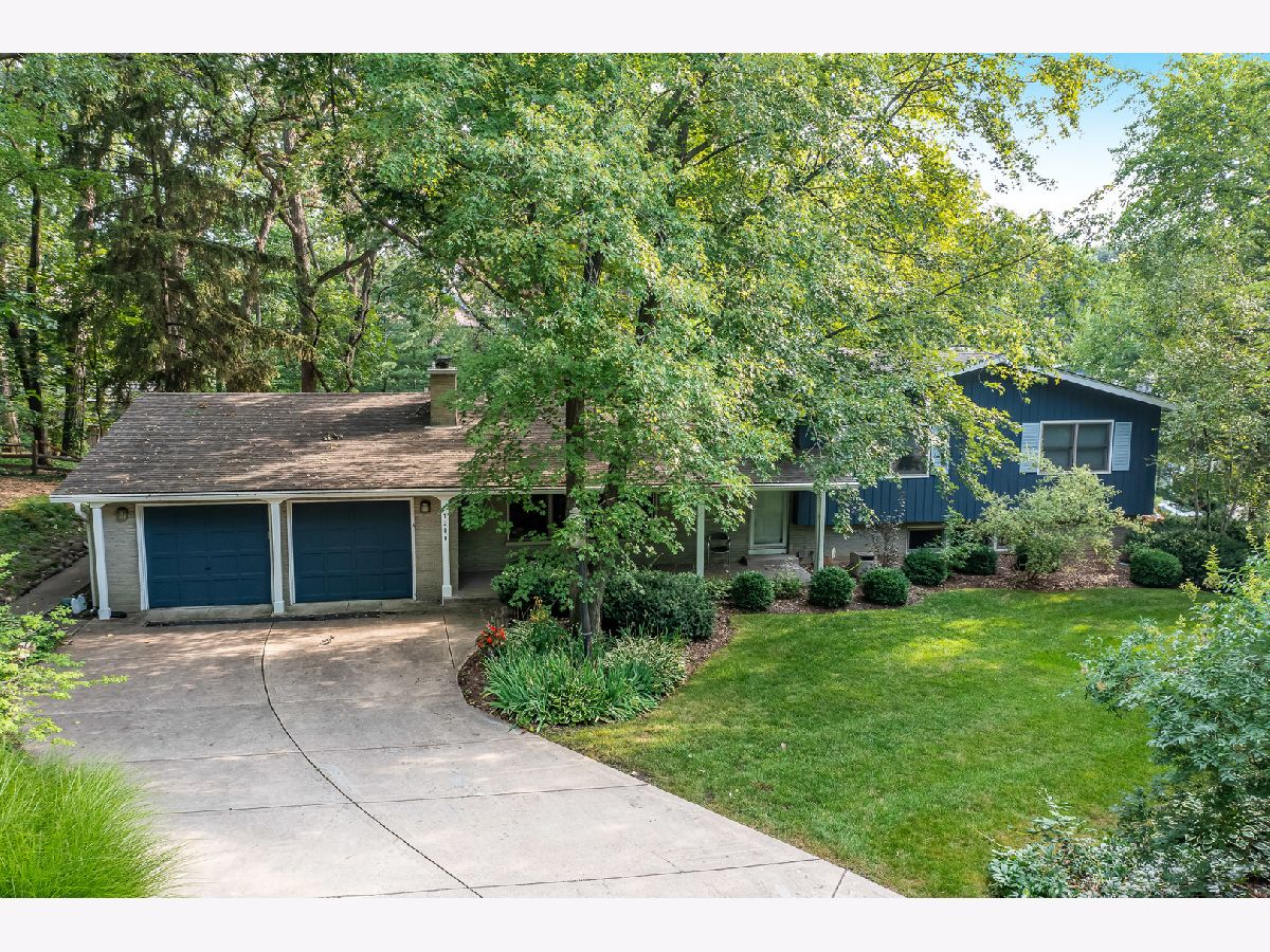 Homes Sold Johnson Woods Downers Grove Illinois, 1200 Oak Hill