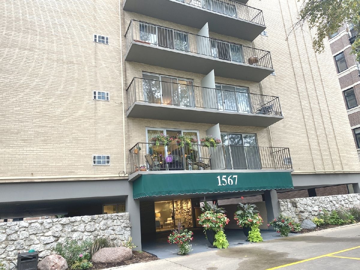 Condominiums Sold Ridgeview Tower Evanston Illinois, 1567 Ridge