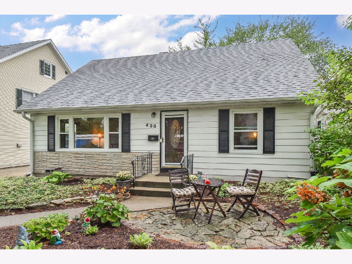Homes Sold Fort Hill Naperville Illinois, 438 Wright