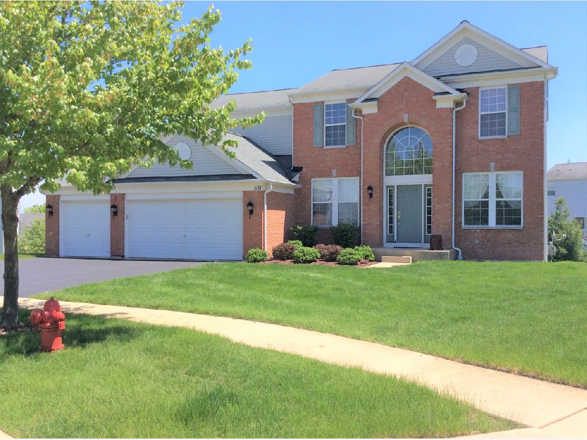 Homes Rented Carrington Reserve West Dundee Illinois, 637 Straton