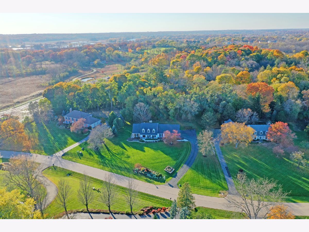 Homes Sold Twin Pond Farms Lake Barrington Illinois, 25870 Oak Hills