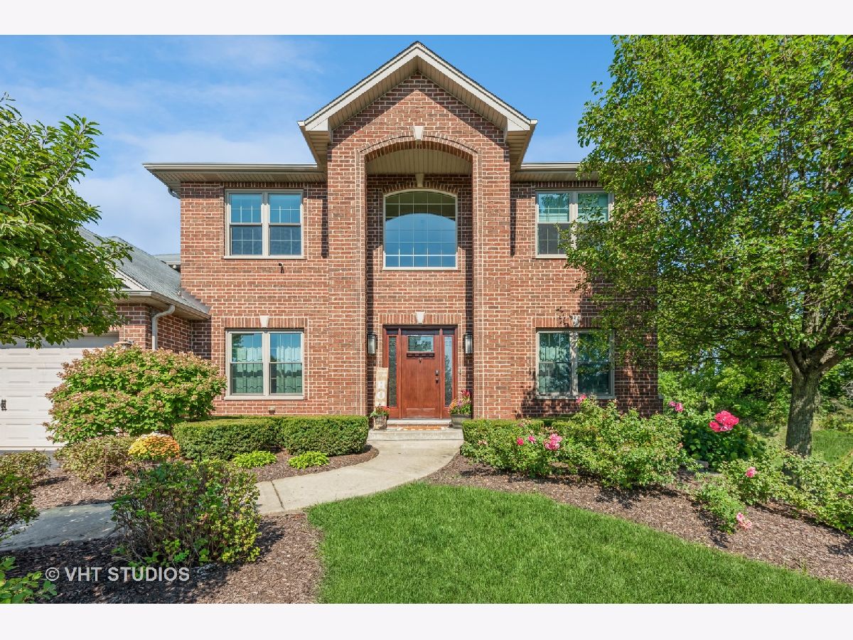 Homes Sold Oak Creek Lockport Illinois, 17921 Beechwood
