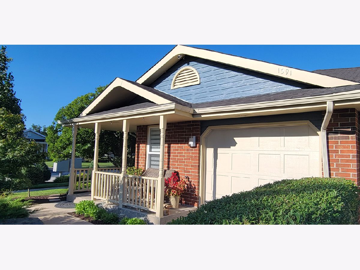 Townhomes Sold Waterfront Estates Naperville Illinois, 1591 Lighthouse