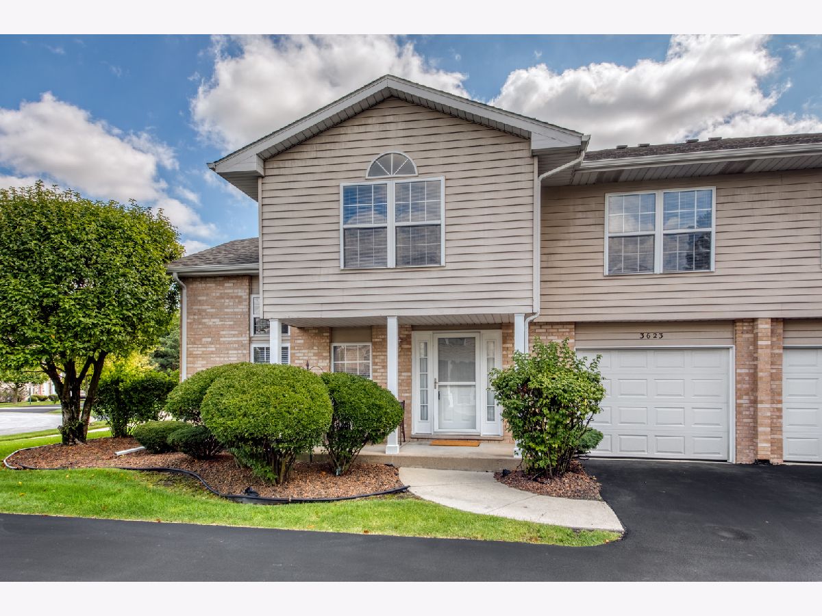 Townhomes & Condos & Homes Sold Deer Park Alsip Illinois, 3623 Deer Park