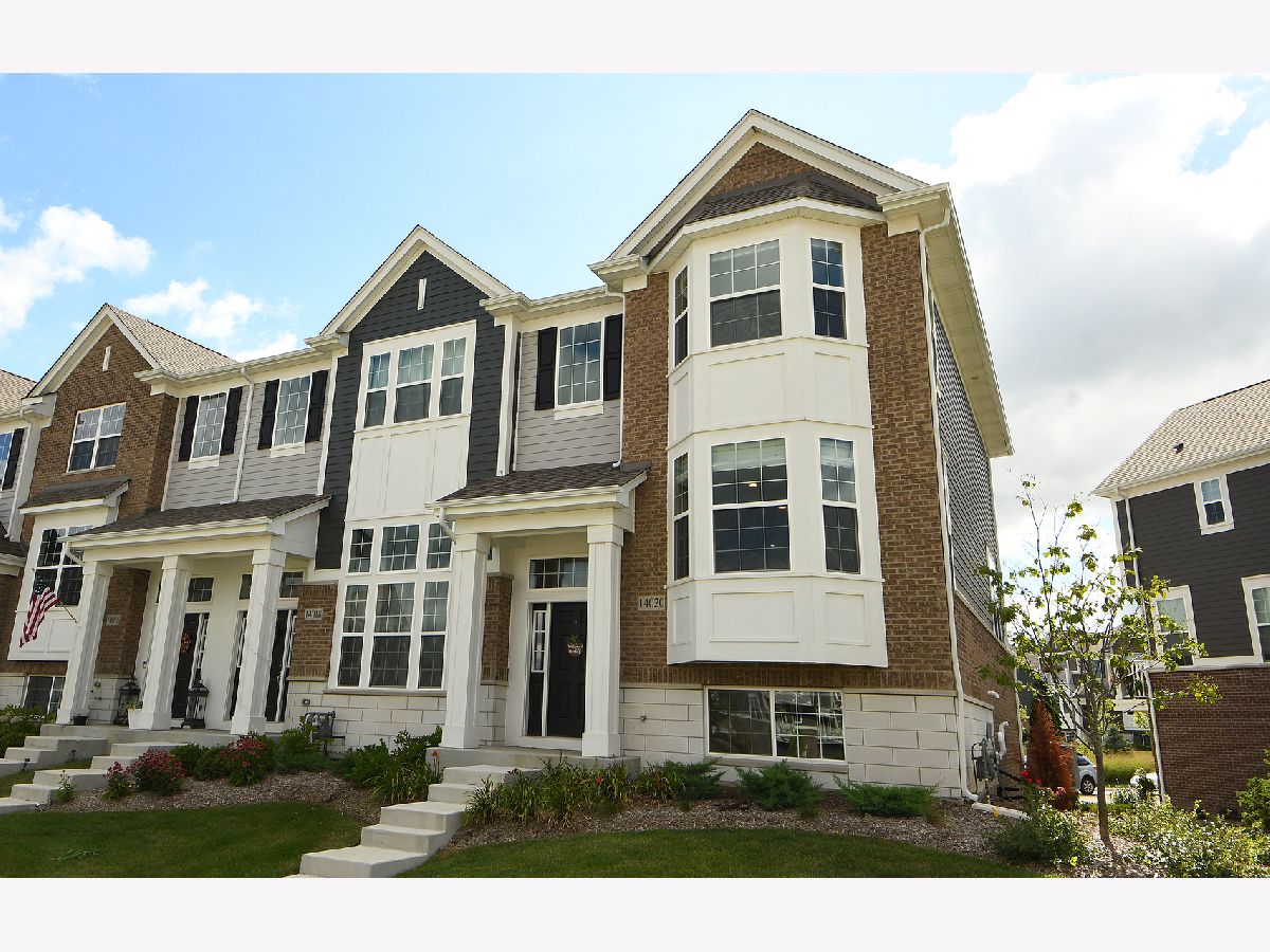 Condos & Townhomes Sold The Square At Goodings Grove Homer Glen Illinois, 14020 Sheridan