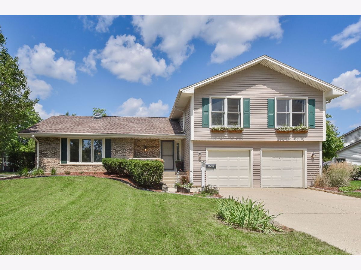 Homes Sold Lincoln Hill Glen Ellyn Illinois, 22W054 Taylor