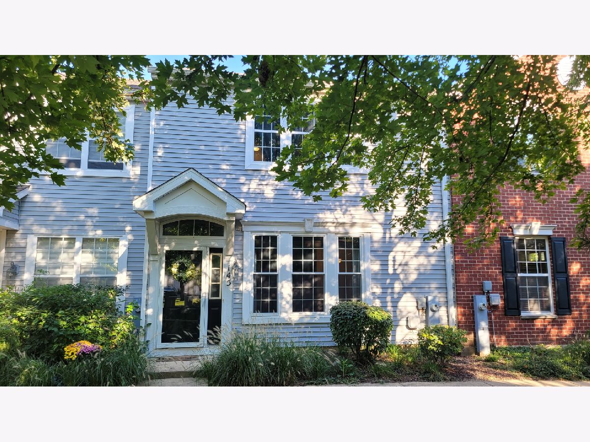 Townhomes Sold Springbrook Trails Oswego Illinois, 145 Springbrook