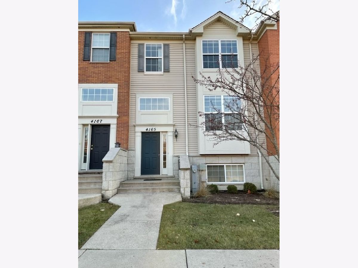 Townhomes & Condos Rented Lehigh Station Aurora Illinois, 4165 Milford